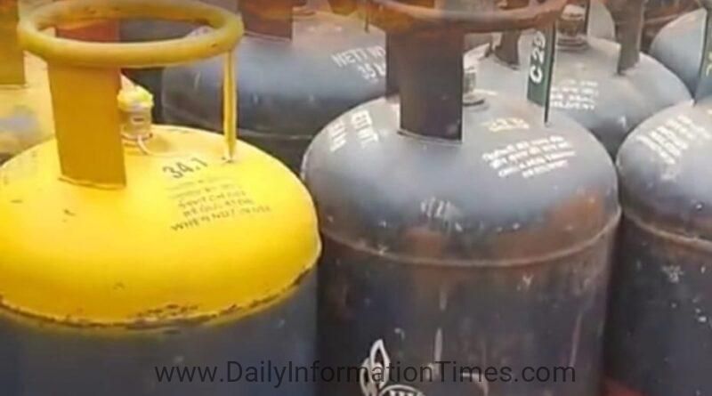 ​LPG cylinders stacked in a shop in Sheikhupura amid gas shortage and price hike.