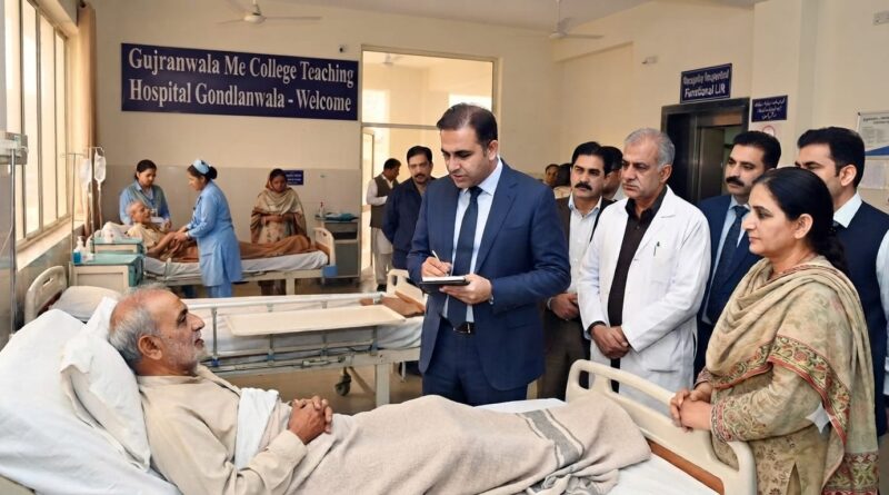 : Deputy Commissioner Gujranwala Naveed Ahmed reviewing medical facilities at Teaching Hospital Gondlanwala.