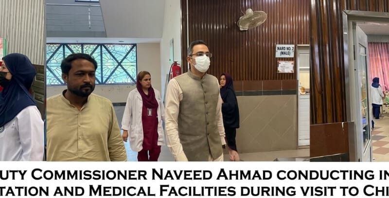 Deputy Commissioner Gujranwala Naveed Ahmad inquiring after the health of child patients during his visit to the Children's Hospital.