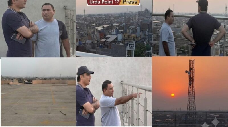 Commissioner Gujranwala Mohammad Ali inspecting the rooftop of the parking plaza.
